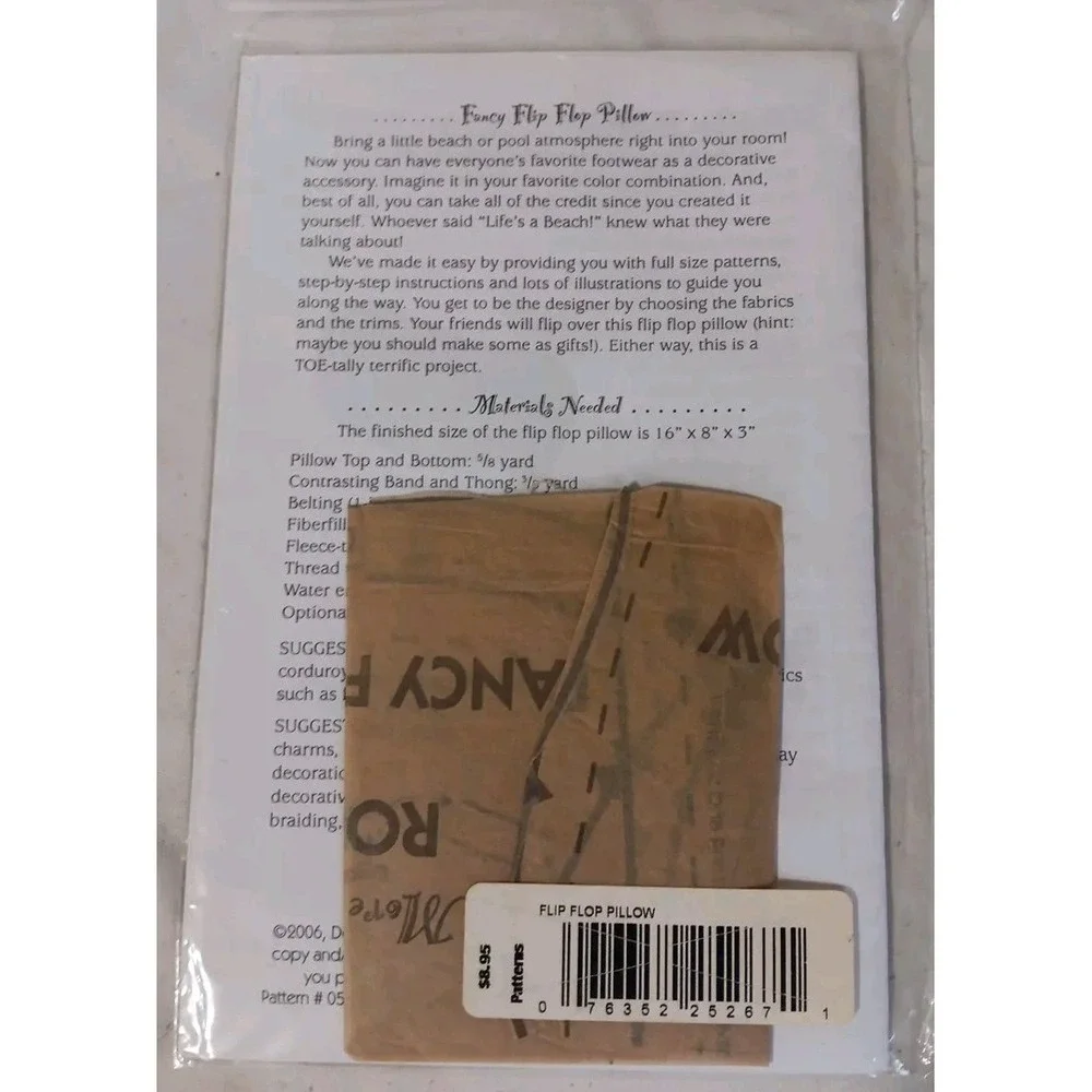 Roommates Pillow Pattern 0512 Fancy Flip Flop Sandal Pillows by Donna Babylon